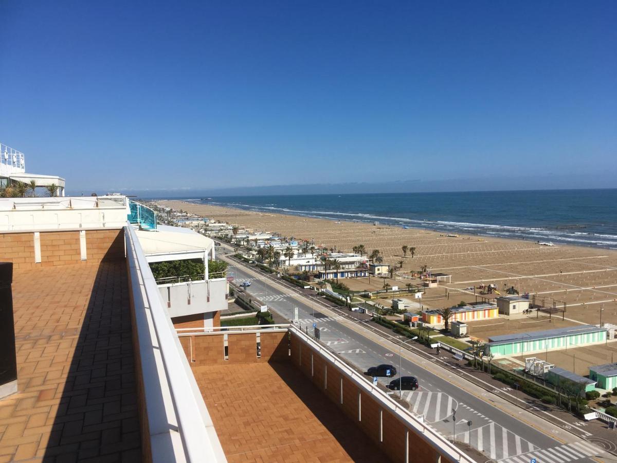 רימיני Appartamento Fronte Mare מראה חיצוני תמונה