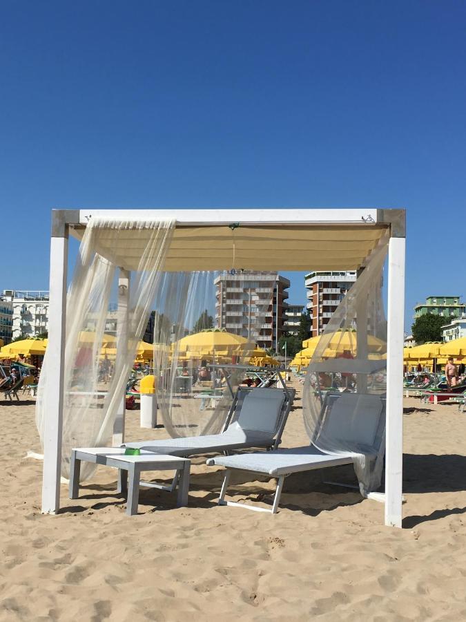 רימיני Appartamento Fronte Mare מראה חיצוני תמונה